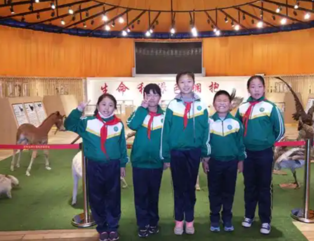 科技馆为校园注入了新的生机也为学生带来了新的机遇 科技馆为校园注入了新的生机也为学生带来了新的机遇